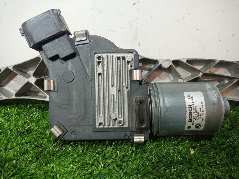 Recambio de motor limpia delantero para citroën xsara (n1) 1.9 d referencia OEM IAM 6941409 6941409 6941409