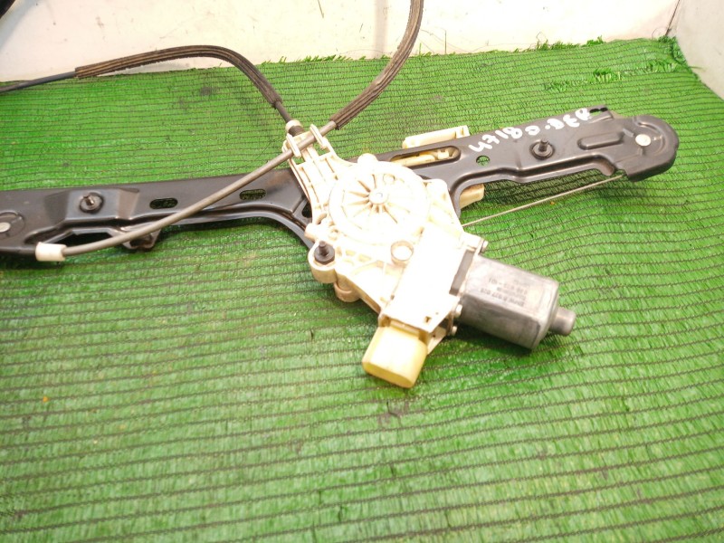 Recambio de elevalunas delantero derecho para bmw serie 1 berlina (e81/e87) 120i referencia OEM IAM   
