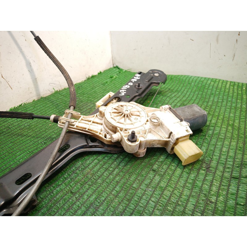 Recambio de elevalunas delantero derecho para bmw serie 1 berlina (e81/e87) 120i referencia OEM IAM   