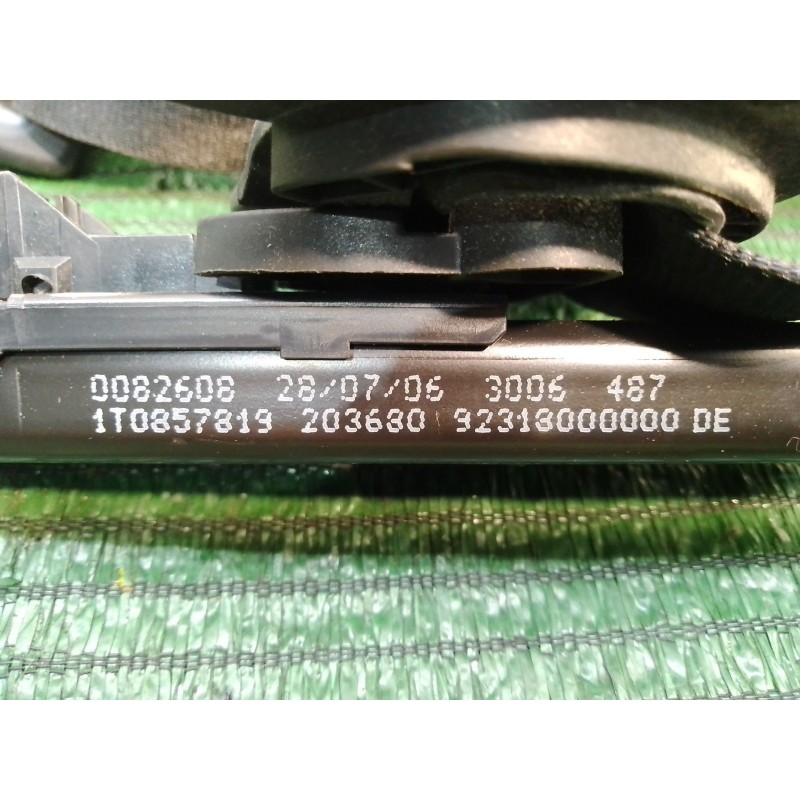 Recambio de cinturon seguridad delantero izquierdo para volkswagen golf plus (5m1) bluemotion edition referencia OEM IAM 5M18577