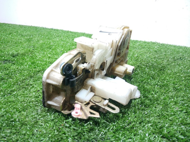 Recambio de cerradura puerta trasera izquierda para honda cr-v (rd8) es referencia OEM IAM SINREF SIN REF SIN REF