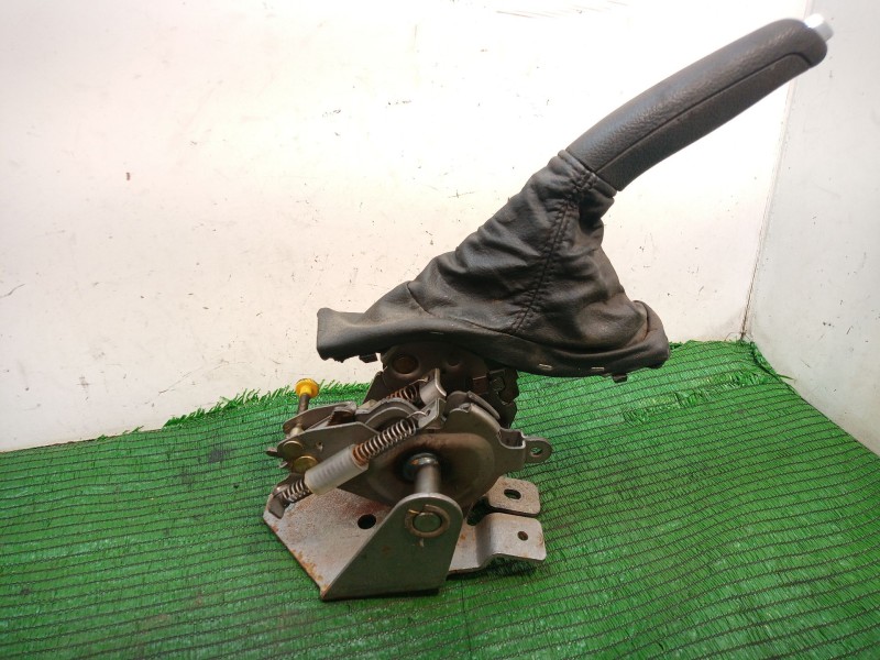 Recambio de palanca freno de mano para peugeot 407 st confort referencia OEM IAM   