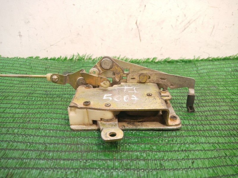 Recambio de cerradura maletero / porton para maserati biturbo 425 referencia OEM IAM SINREF SIN REF SIN REF