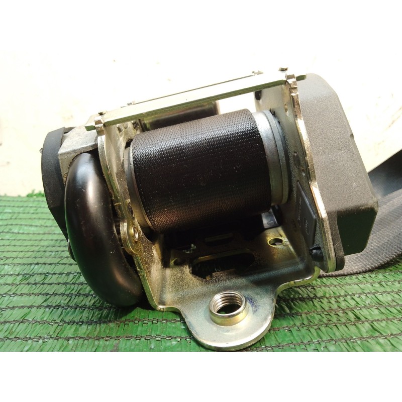 Recambio de cinturon seguridad delantero derecho para volkswagen golf plus (5m1) bluemotion edition referencia OEM IAM 604990300
