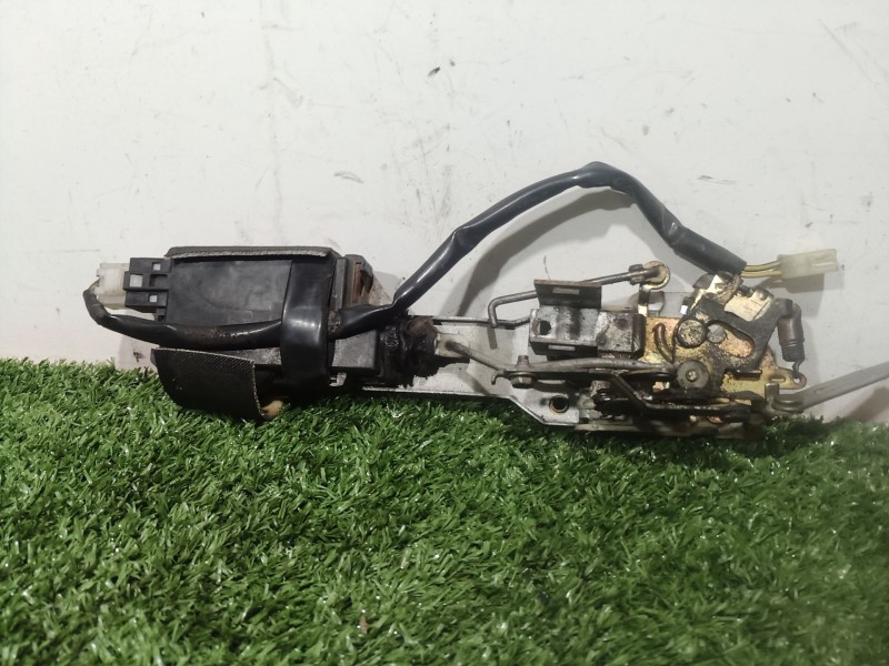 Recambio de cerradura puerta delantera derecha para subaru justy j10 (kad) 1200 referencia OEM IAM   