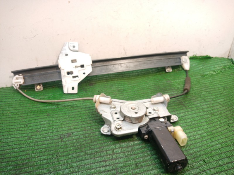 Recambio de elevalunas delantero derecho para kia picanto 1.1 active referencia OEM IAM 988200710 988200710 988200710