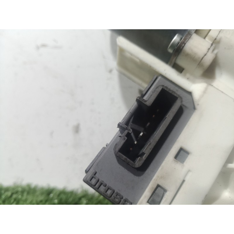 Recambio de motor elevalunas trasero izquierdo para peugeot 407 st confort referencia OEM IAM 9646595680 9646595680 0130822201