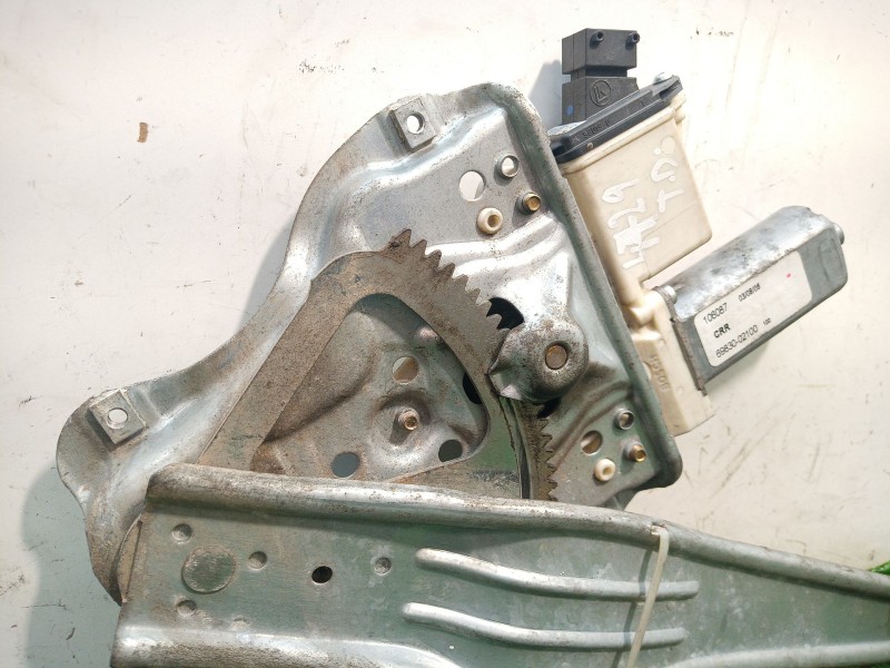 Recambio de mando elevalunas trasero derecho para toyota corolla (e12) 1.4 d-4d luna compact referencia OEM IAM 992045100 992045