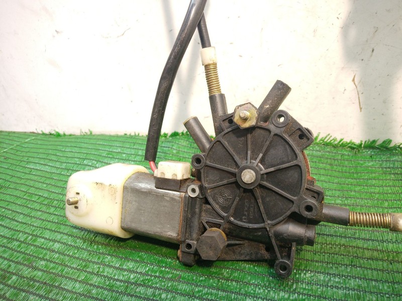 Recambio de elevalunas trasero derecho para volkswagen santana (327) gx referencia OEM IAM 13082109 13082109 13082109