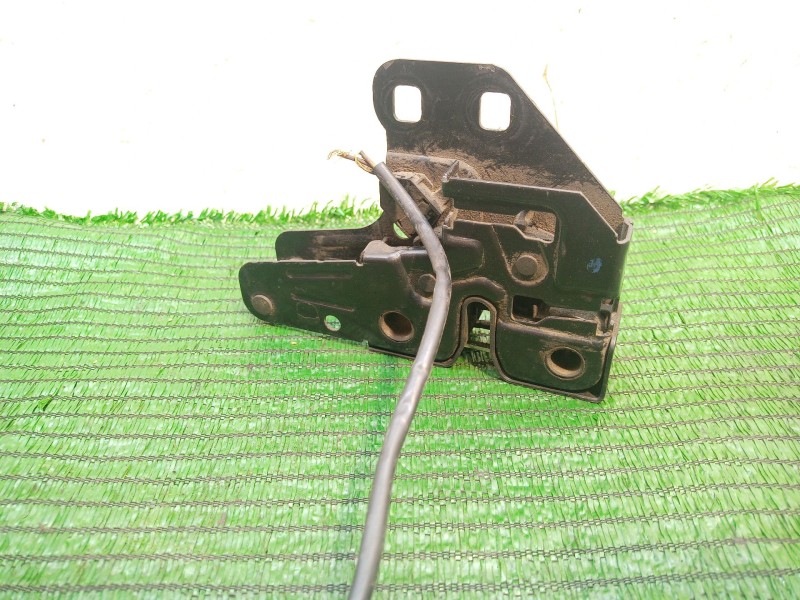 Recambio de cerradura capot para audi a4 avant (8e) 2.5 tdi (120kw) referencia OEM IAM 8E0823503 8E0823503 8E0823503