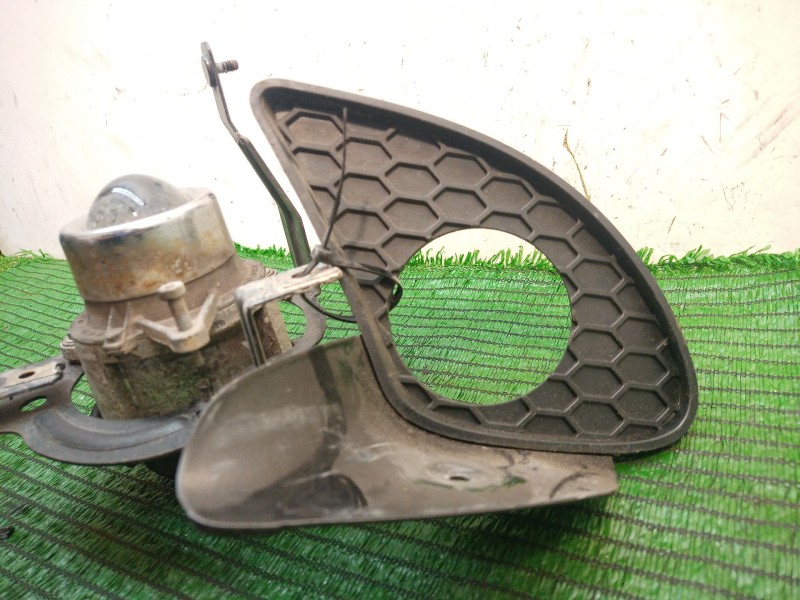 Recambio de faro antiniebla derecho para volvo serie 850 r familiar referencia OEM IAM   