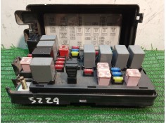 Recambio de caja reles / fusibles para chevrolet matiz s referencia OEM IAM 96427973 0064 EM09 2