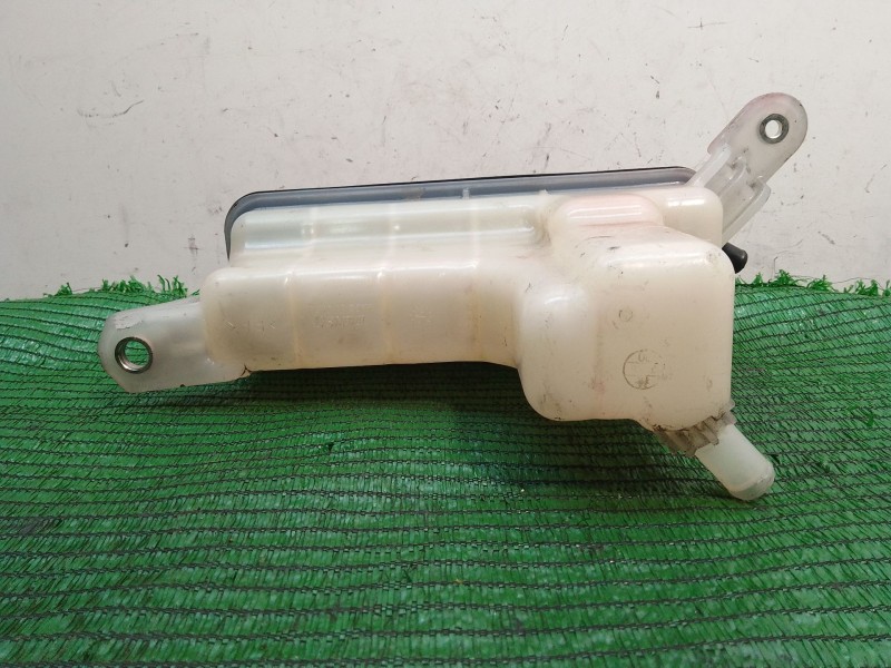 Recambio de deposito expansion para toyota rav 4 (a3) executive referencia OEM IAM SINREFERENCIA SIN REFERENCIA SIN REFERENCIA