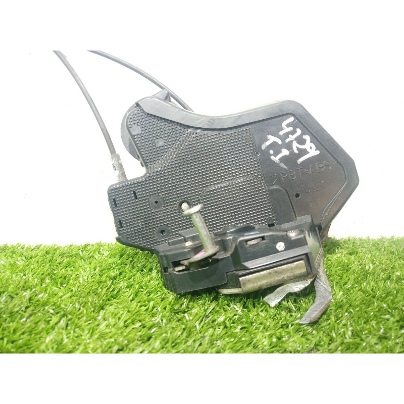 Recambio de cerradura puerta trasera izquierda para toyota corolla (e12) 1.4 d-4d luna compact referencia OEM IAM   