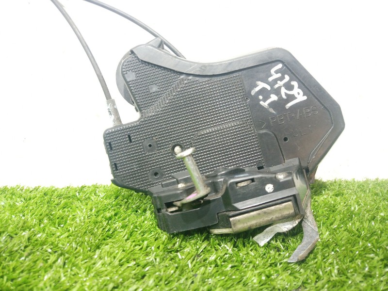 Recambio de cerradura puerta trasera izquierda para toyota corolla (e12) 1.4 d-4d luna compact referencia OEM IAM   