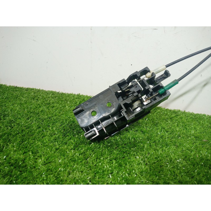 Recambio de cerradura puerta trasera izquierda para toyota corolla (e12) 1.4 d-4d luna compact referencia OEM IAM   