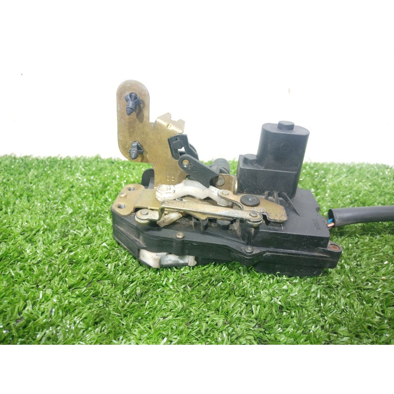 Recambio de cerradura puerta trasera derecha para land rover range rover (lp) dse (100kw) referencia OEM IAM   