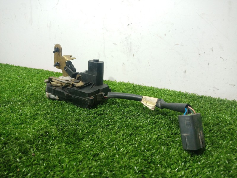 Recambio de cerradura puerta trasera derecha para land rover range rover (lp) dse (100kw) referencia OEM IAM   