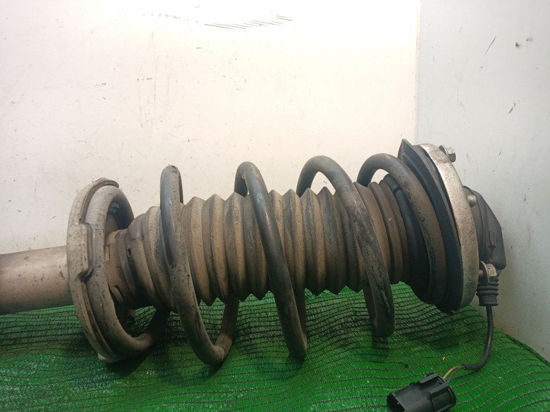 Recambio de amortiguador delantero izquierdo para bmw serie 7 (e65/e66) 6.0 cat referencia OEM IAM   