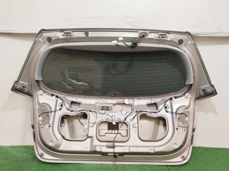 Recambio de porton trasero para kia sorento ii (xm) 2.4 cvvt referencia OEM IAM   