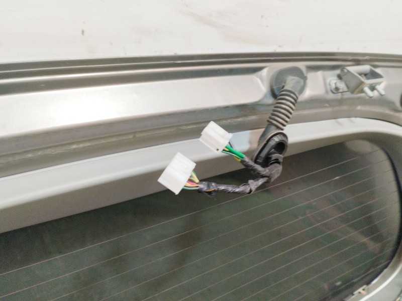 Recambio de porton trasero para kia sorento ii (xm) 2.4 cvvt referencia OEM IAM   