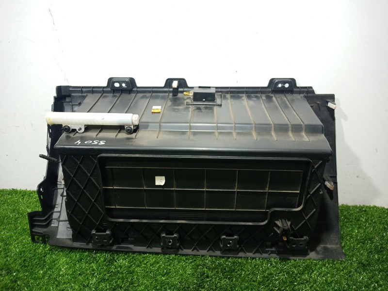 Recambio de guantera para kia sorento ii (xm) 2.4 cvvt referencia OEM IAM   