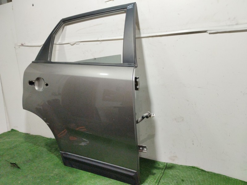 Recambio de puerta trasera derecha para kia sorento ii (xm) 2.4 cvvt referencia OEM IAM   