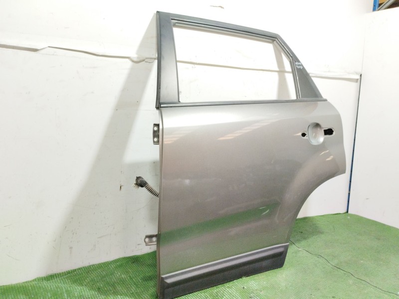 Recambio de puerta trasera izquierda para kia sorento ii (xm) 2.4 cvvt referencia OEM IAM   