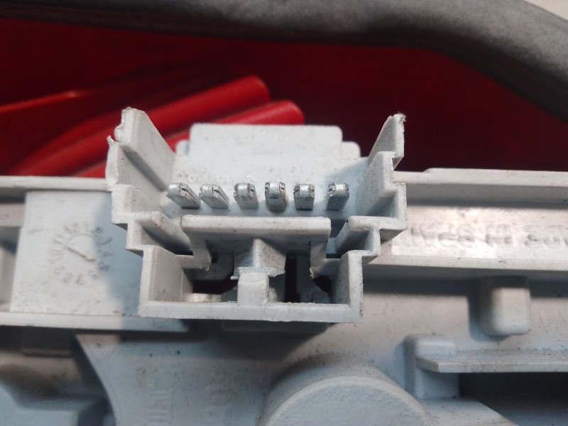 Recambio de piloto trasero derecho para renault modus 1.5 dci diesel referencia OEM IAM 8200538785 8200538785 8200538785