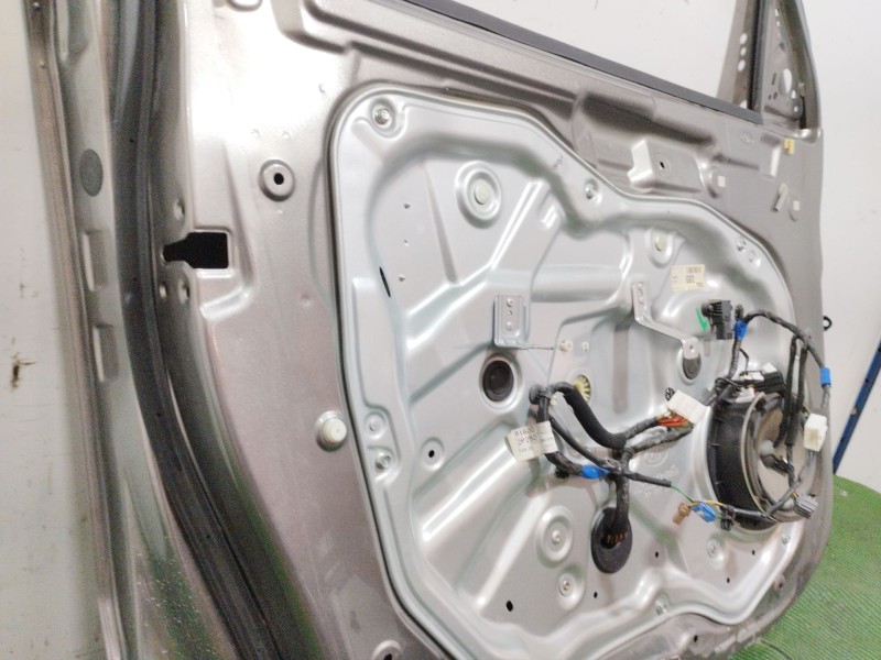 Recambio de puerta delantera izquierda para kia sorento ii (xm) 2.4 cvvt referencia OEM IAM   