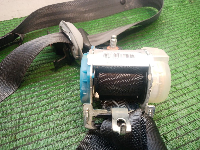 Recambio de cinturon seguridad trasero izquierdo para kia sorento ii (xm) 2.4 cvvt referencia OEM IAM 898102P0 898102P0 898102P0