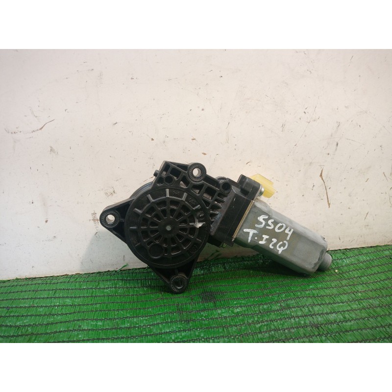 Recambio de motor elevalunas trasero izquierdo para kia sorento ii (xm) 2.4 cvvt referencia OEM IAM   