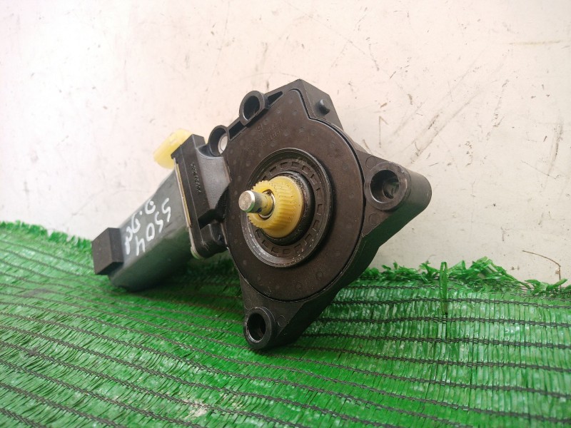 Recambio de motor elevalunas delantero derecho para kia sorento ii (xm) 2.4 cvvt referencia OEM IAM F00S1A3295 F00S1A3295 F00S1A