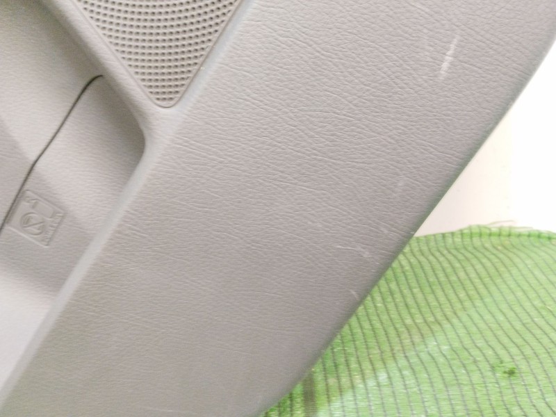 Recambio de guarnecido puerta trasera izquierda para kia sorento ii (xm) 2.4 cvvt referencia OEM IAM   