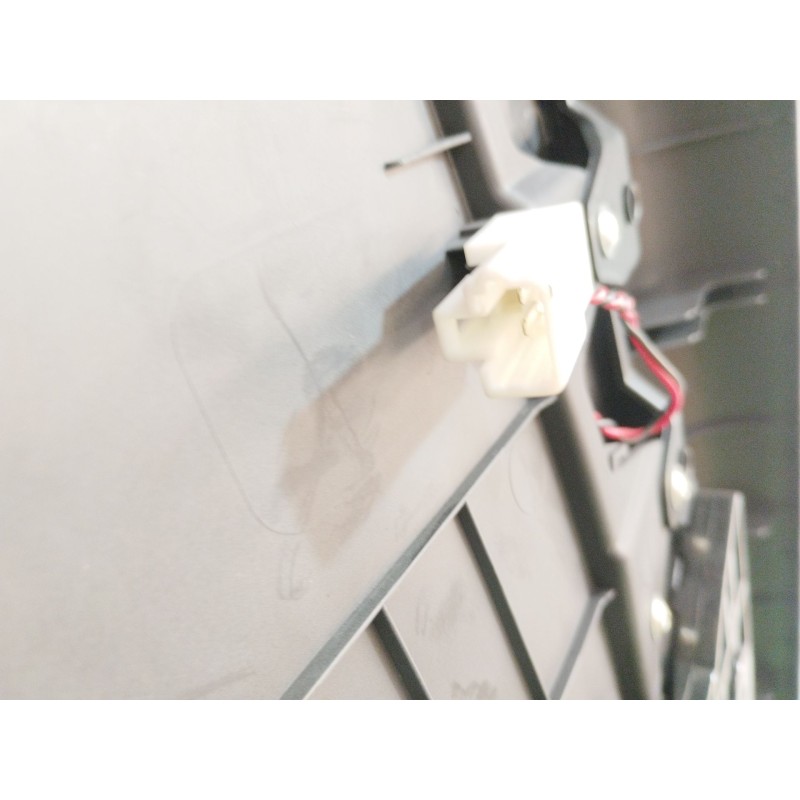 Recambio de guarnecido puerta trasera izquierda para kia sorento ii (xm) 2.4 cvvt referencia OEM IAM   