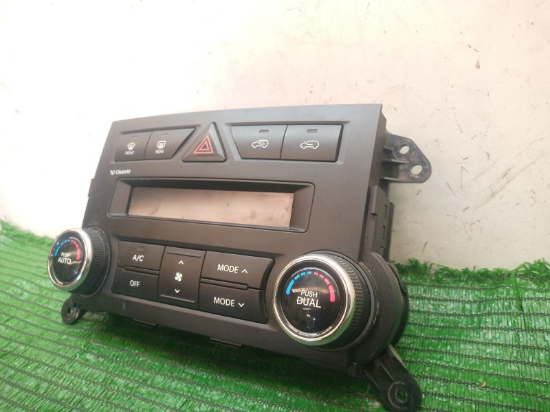 Recambio de mando climatizador para kia sorento ii (xm) 2.4 cvvt referencia OEM IAM 972502P 972502P 972502P