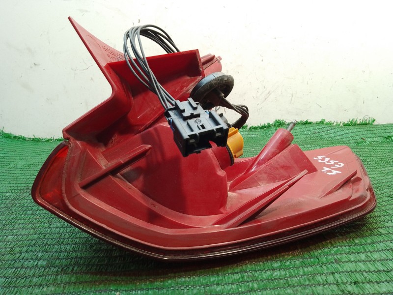 Recambio de piloto trasero izquierdo para citroën c4 berlina referencia OEM IAM 9655864080 4CZX13405A 79998D