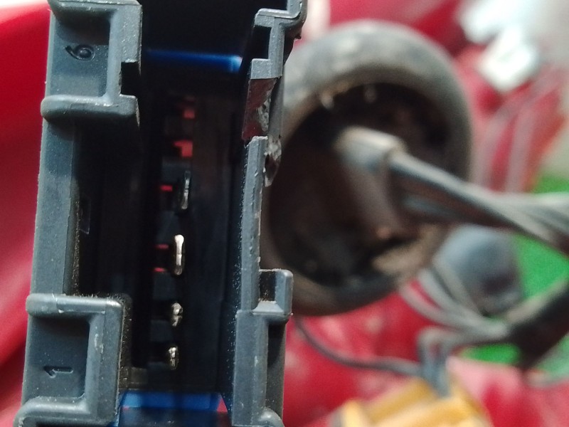 Recambio de piloto trasero izquierdo para citroën c4 berlina referencia OEM IAM 9655864080 4CZX13405A 79998D