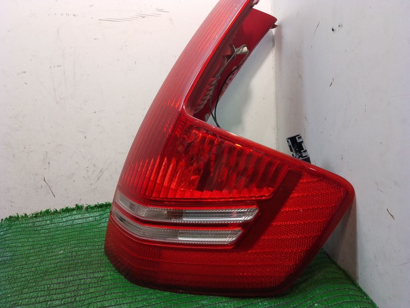 Recambio de piloto trasero derecho para citroën c4 berlina referencia OEM IAM 9655863980 4CZX13404A 79998D