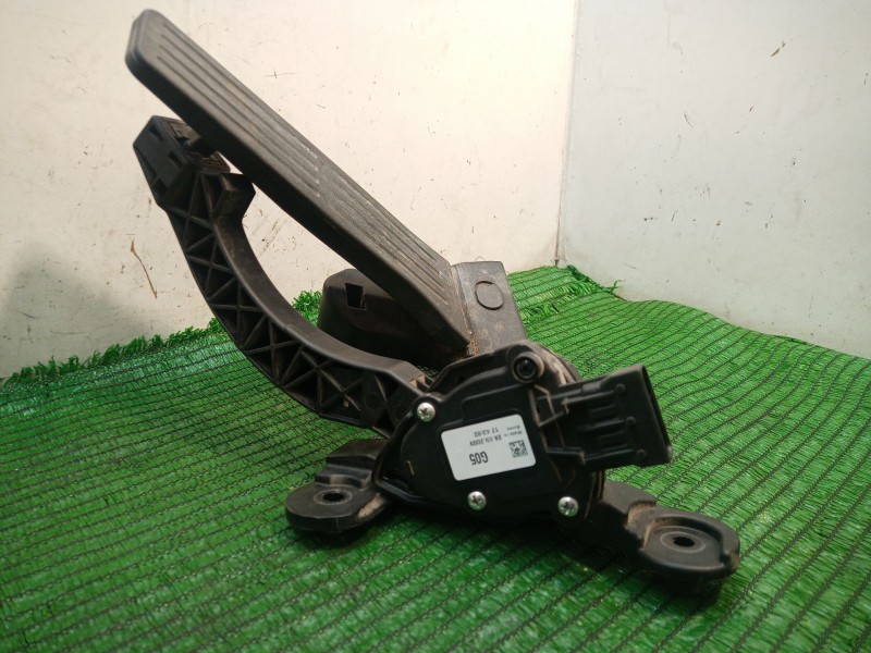 Recambio de pedal acelerador para kia sorento ii (xm) 2.4 cvvt referencia OEM IAM   