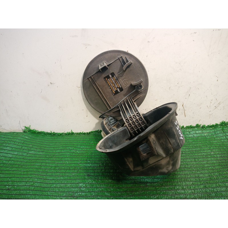 Recambio de tapa exterior combustible para kia sorento ii (xm) 2.4 cvvt referencia OEM IAM 695102P 695102P695102P 695102P