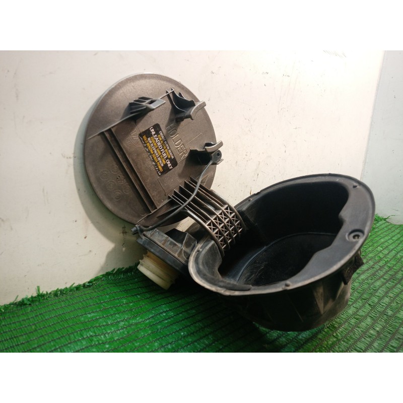 Recambio de tapa exterior combustible para kia sorento ii (xm) 2.4 cvvt referencia OEM IAM 695102P 695102P695102P 695102P