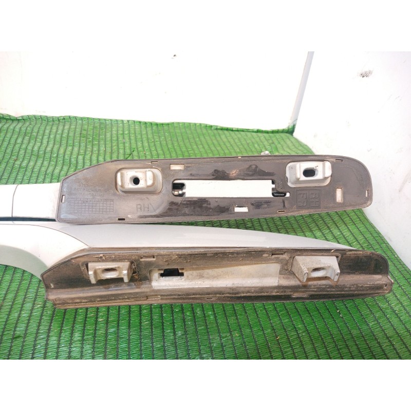 Recambio de barras techo para kia sorento ii (xm) 2.4 cvvt referencia OEM IAM 872742P 872742P 872742P