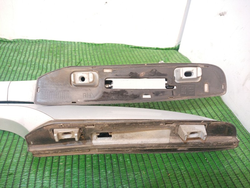 Recambio de barras techo para kia sorento ii (xm) 2.4 cvvt referencia OEM IAM 872742P 872742P 872742P