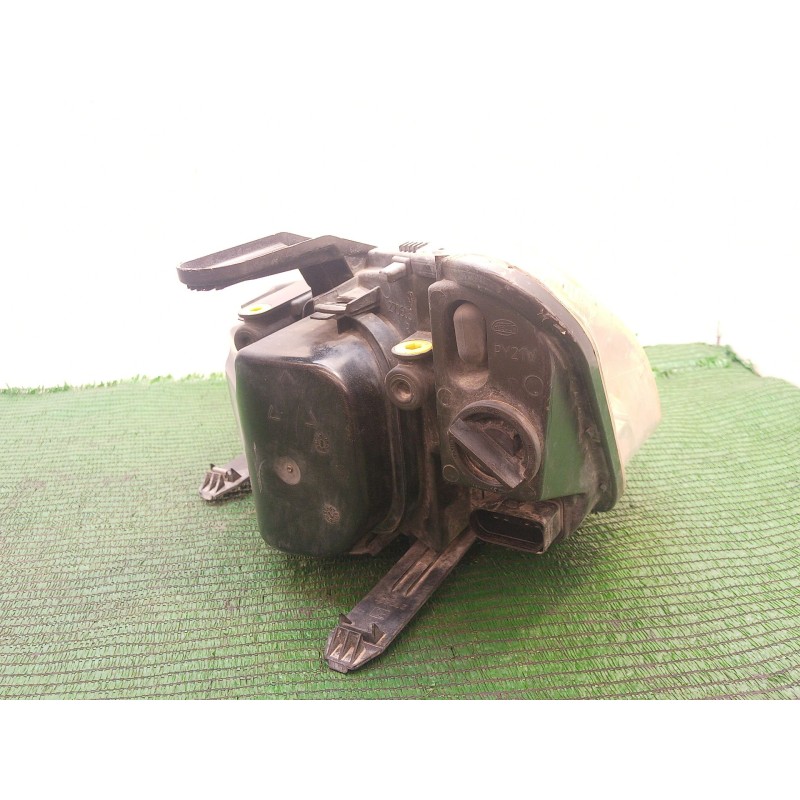 Recambio de faro derecho para ford focus c-max (cap) 1.6 tdci cat referencia OEM IAM   