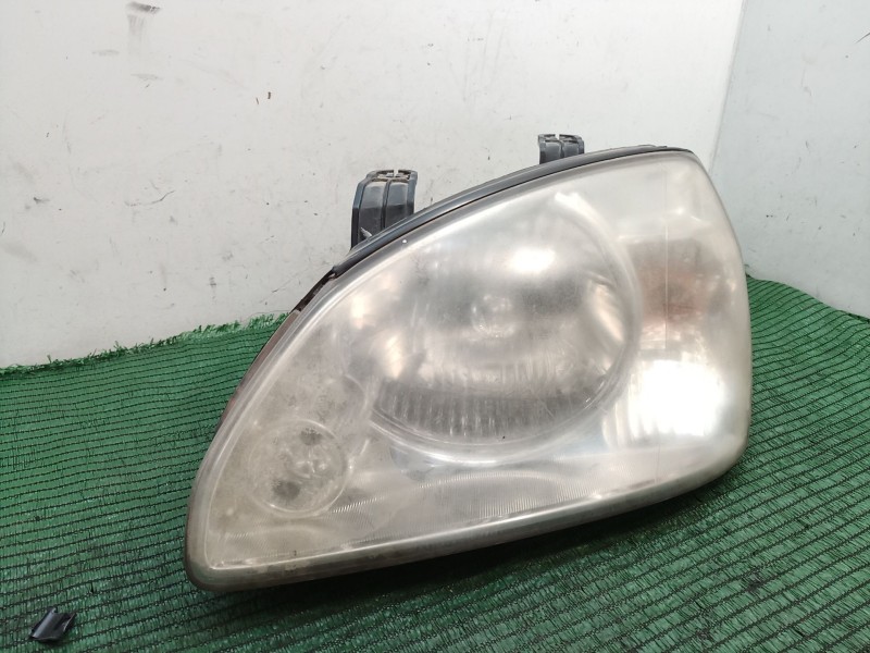 Recambio de faro izquierdo para kia carens referencia OEM IAM   