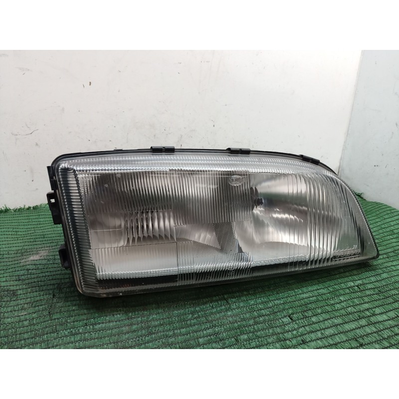 Recambio de faro derecho para volvo s70 (874) 2.5 tdi referencia OEM IAM   