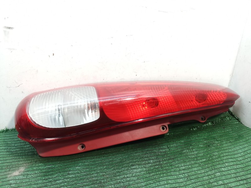 Recambio de piloto trasero izquierdo para daewoo tacuma (u100) 1.6 referencia OEM IAM   