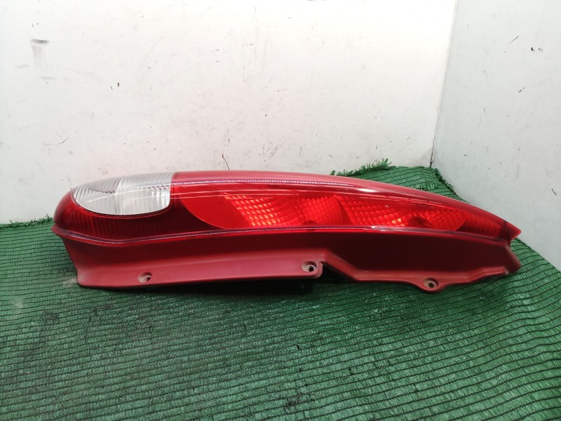 Recambio de piloto trasero izquierdo para daewoo tacuma (u100) 1.6 referencia OEM IAM   