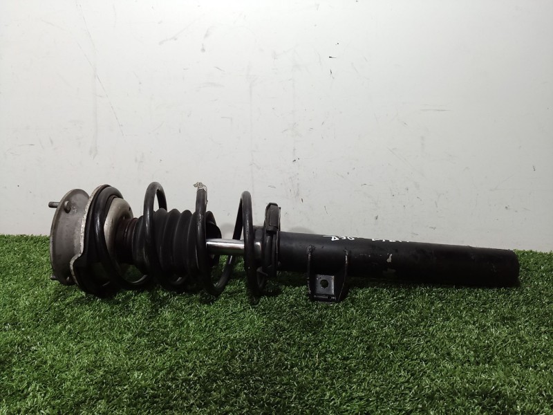 Recambio de amortiguador delantero para bmw serie 1 berlina (e81/e87) 2.0 turbodiesel cat referencia OEM IAM   